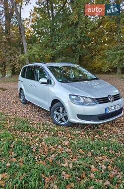 Минивэн Volkswagen Sharan 2011 в Черновцах