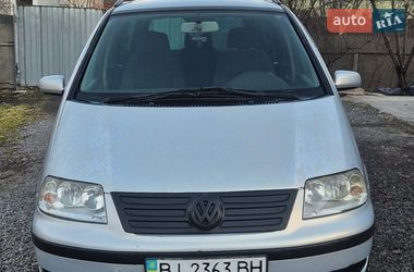 Минивэн Volkswagen Sharan 2001 в Полтаве