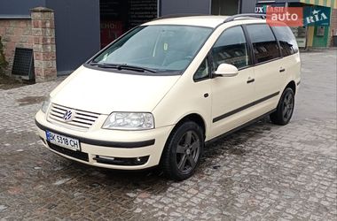 Минивэн Volkswagen Sharan 2007 в Теофиполе
