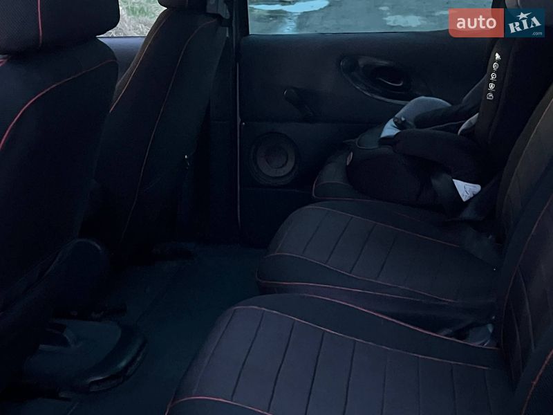 Минивэн Volkswagen Sharan 1997 в Жовкве