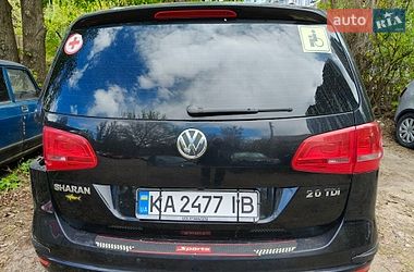 Мінівен Volkswagen Sharan 2010 в Києві