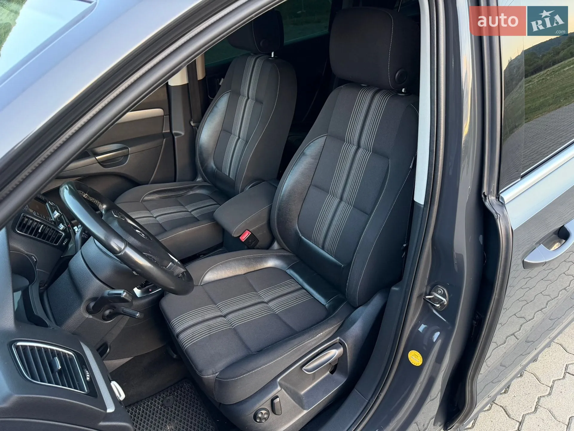 2012 Volkswagen Sharan - мініатюра 20
