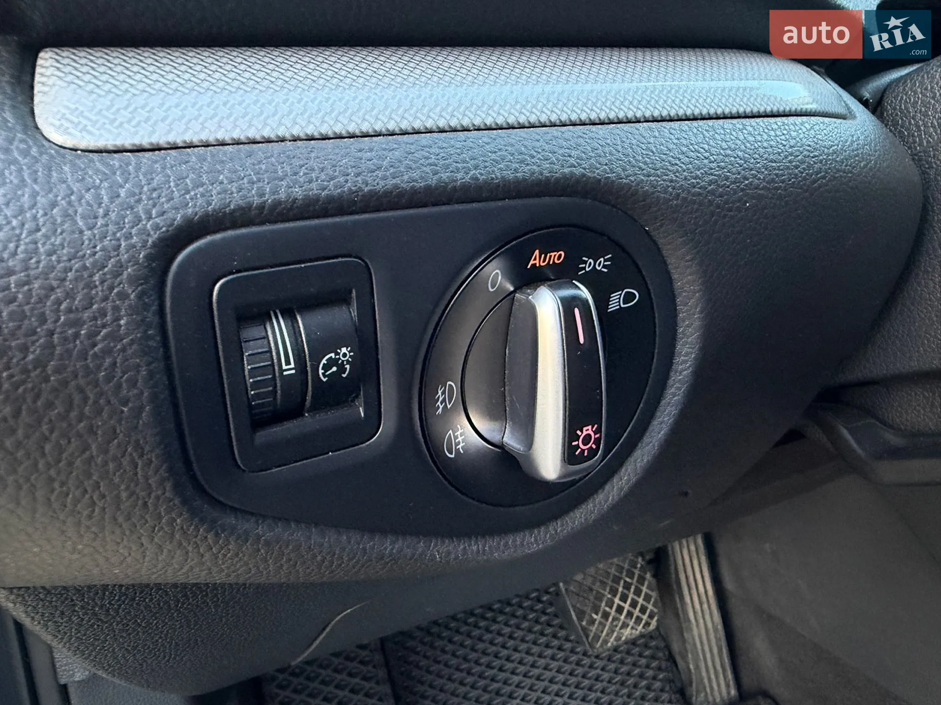 2012 Volkswagen Sharan - мініатюра 26