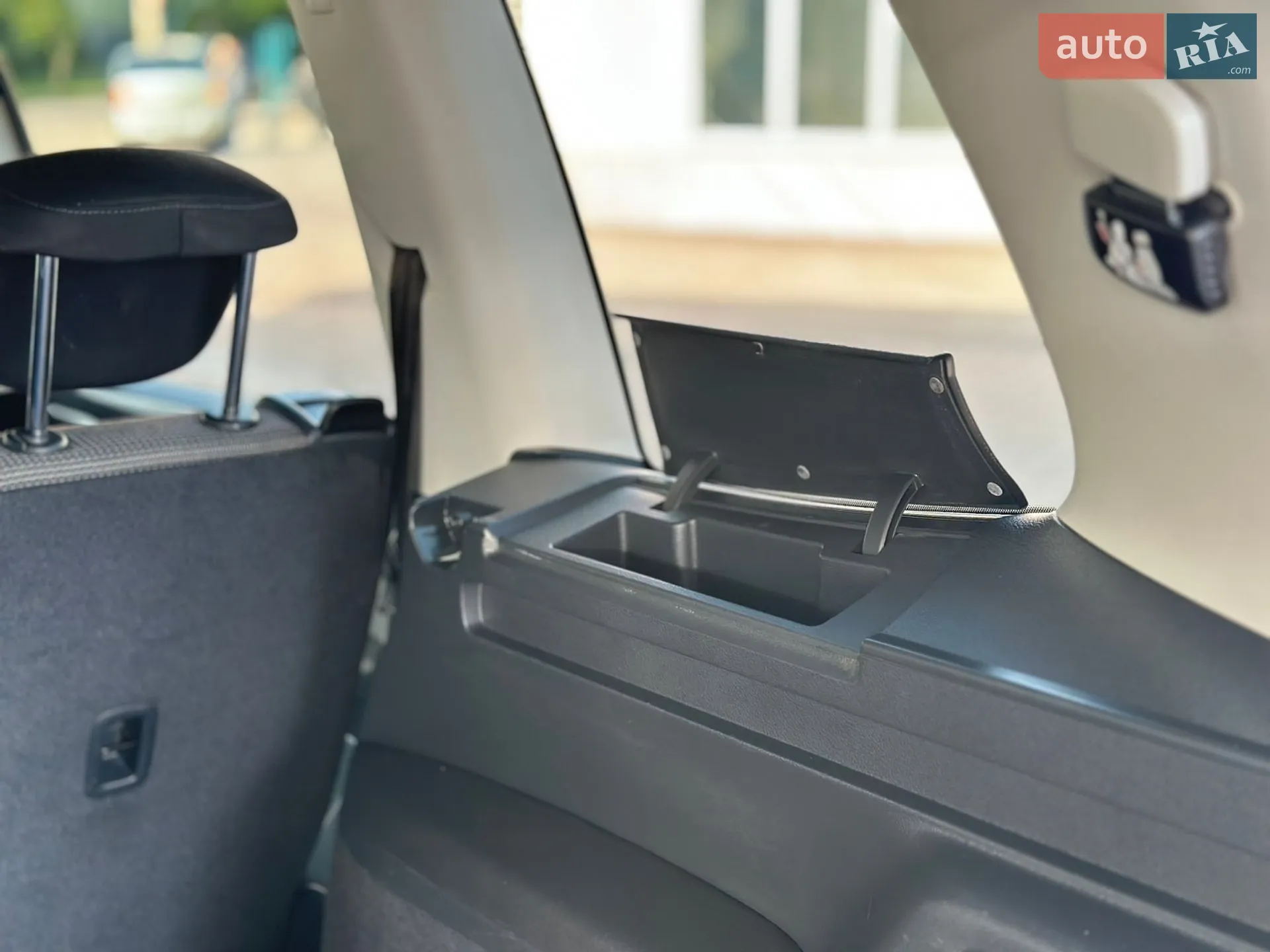 2011 Volkswagen Sharan - мініатюра 62