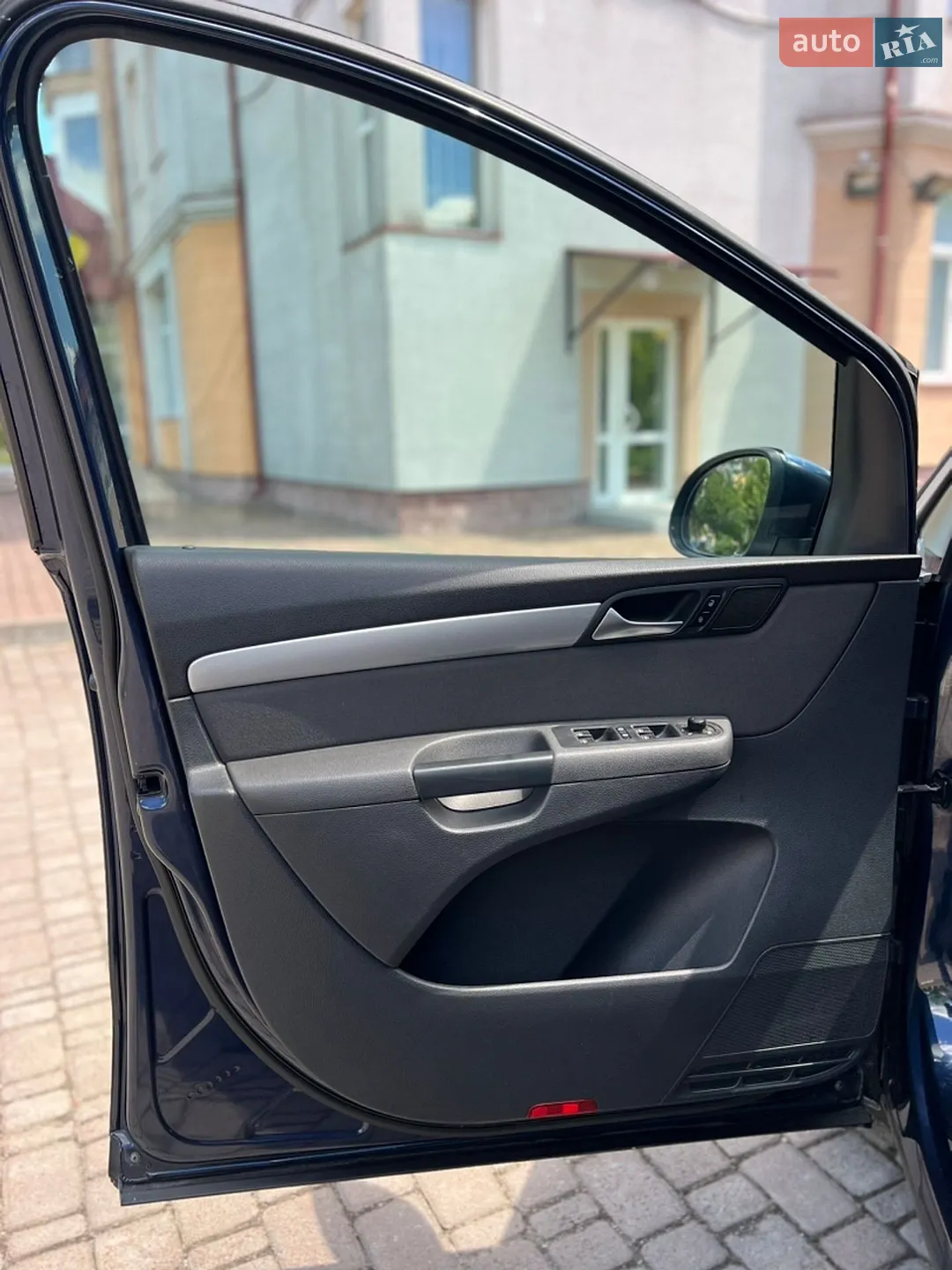 2012 Volkswagen Sharan - мініатюра 32