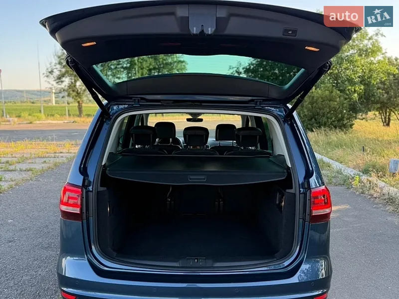 Volkswagen Sharan 2015 VIN WVWZZZ7NZGV227307 фото оголошення 12 з 100