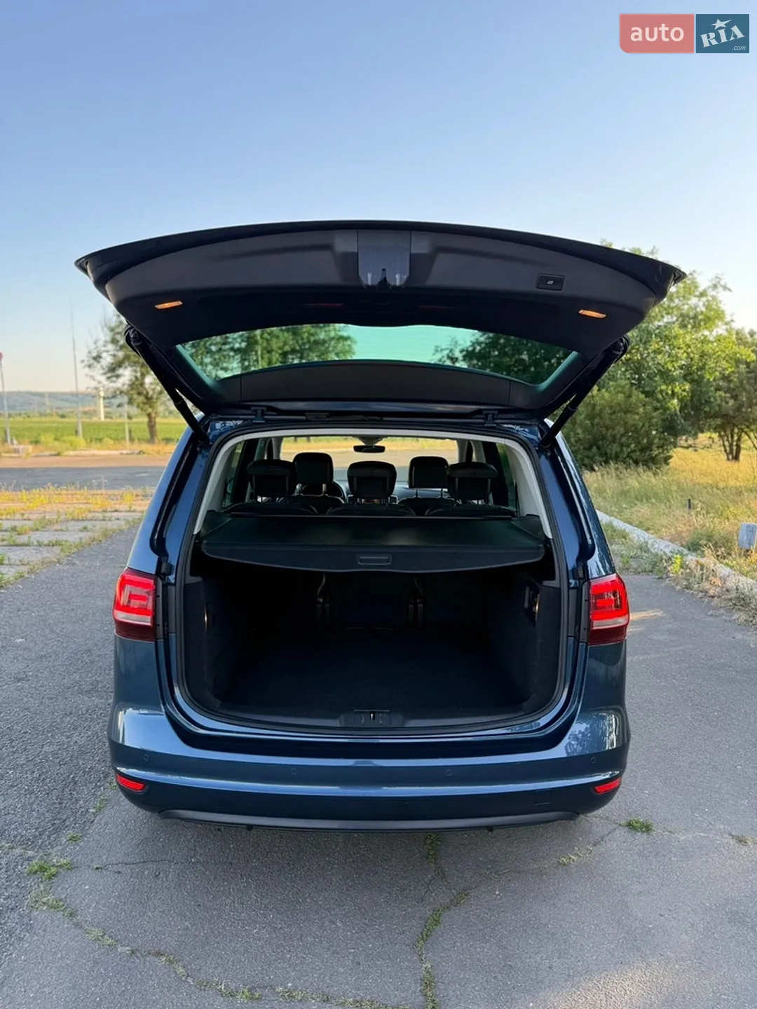 Volkswagen Sharan 2015 VIN WVWZZZ7NZGV227307 фото оголошення 12 з 62
