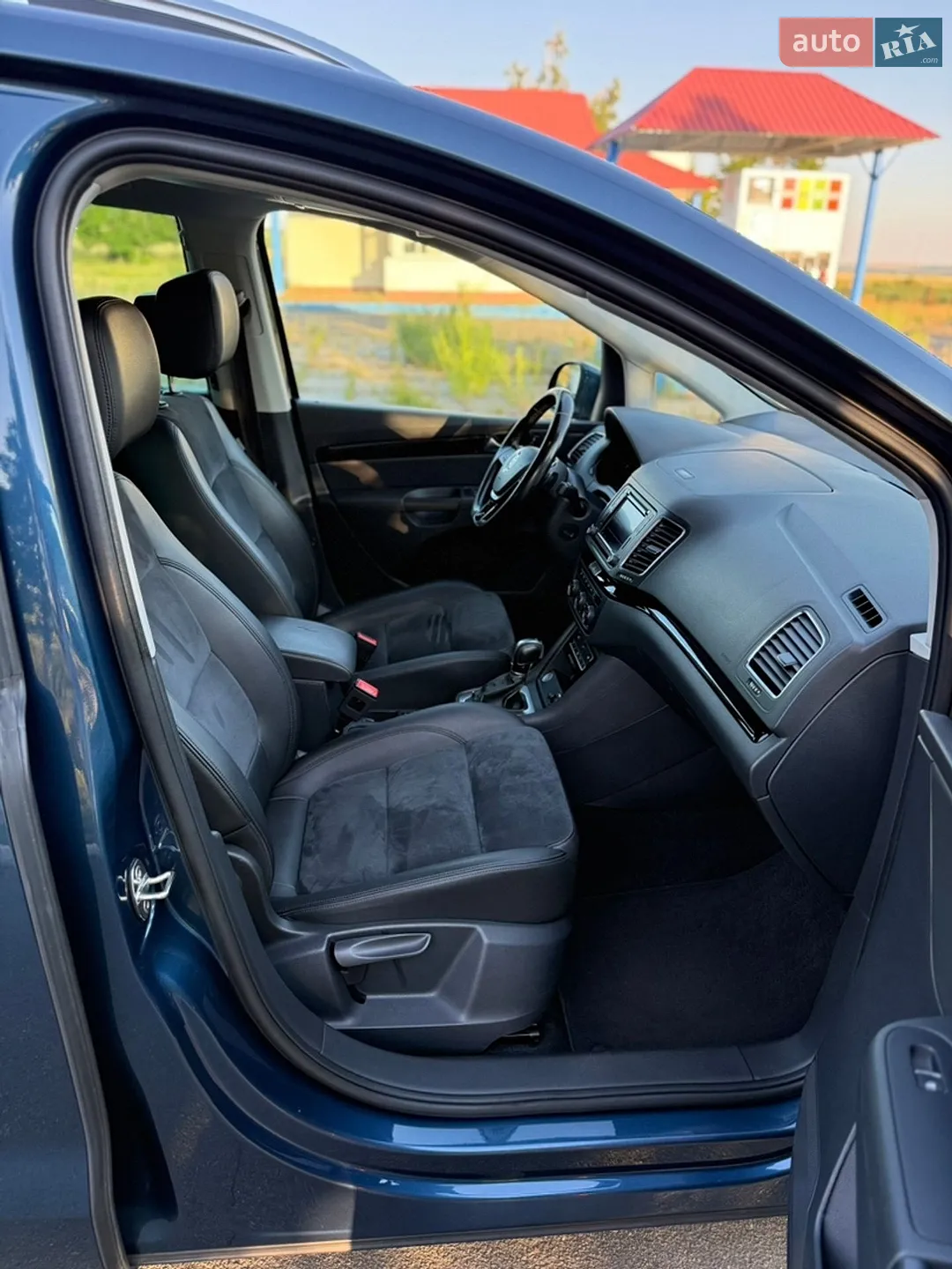 Volkswagen Sharan 2015 VIN WVWZZZ7NZGV227307 фото оголошення 16 з 62