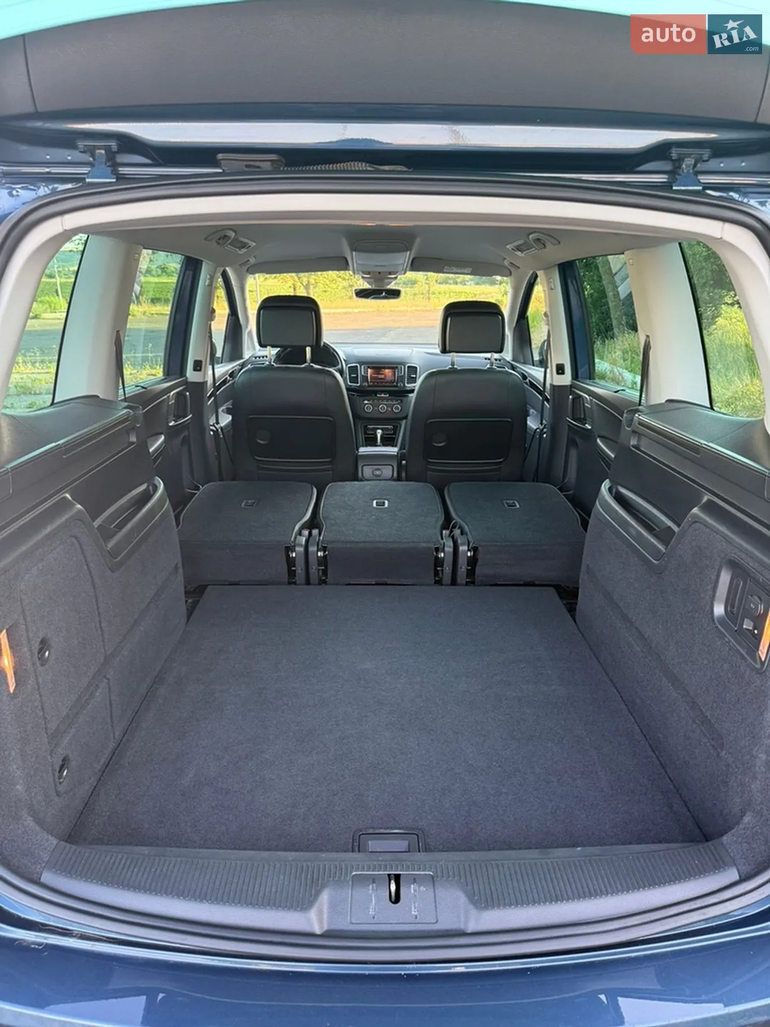 Volkswagen Sharan 2015 VIN WVWZZZ7NZGV227307 фото оголошення 24 з 62