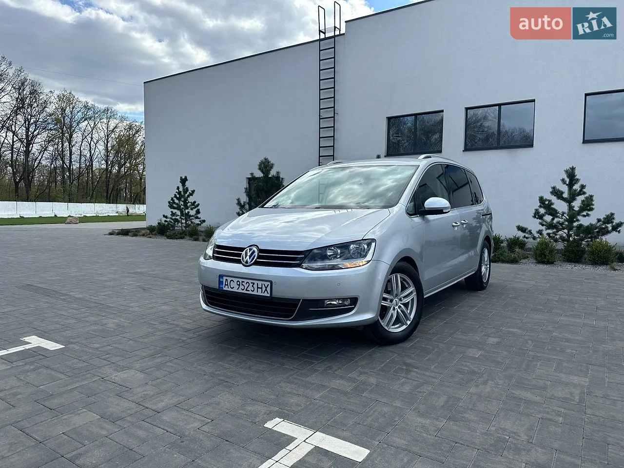 2022 Volkswagen Touran - мініатюра 76