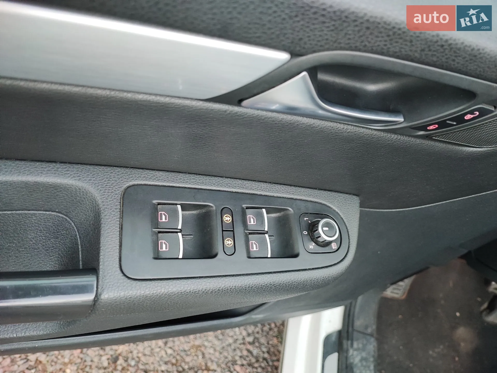 2011 Volkswagen Sharan - мініатюра 34