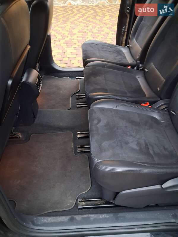 Минивэн Volkswagen Suran 2011 в Сарнах