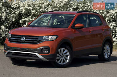 Внедорожник / Кроссовер Volkswagen T-Cross 2021 в 