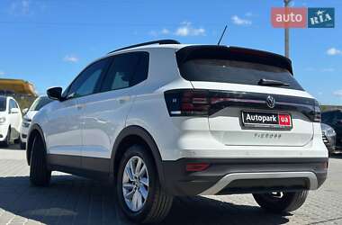 Внедорожник / Кроссовер Volkswagen T-Cross 2022 в 
