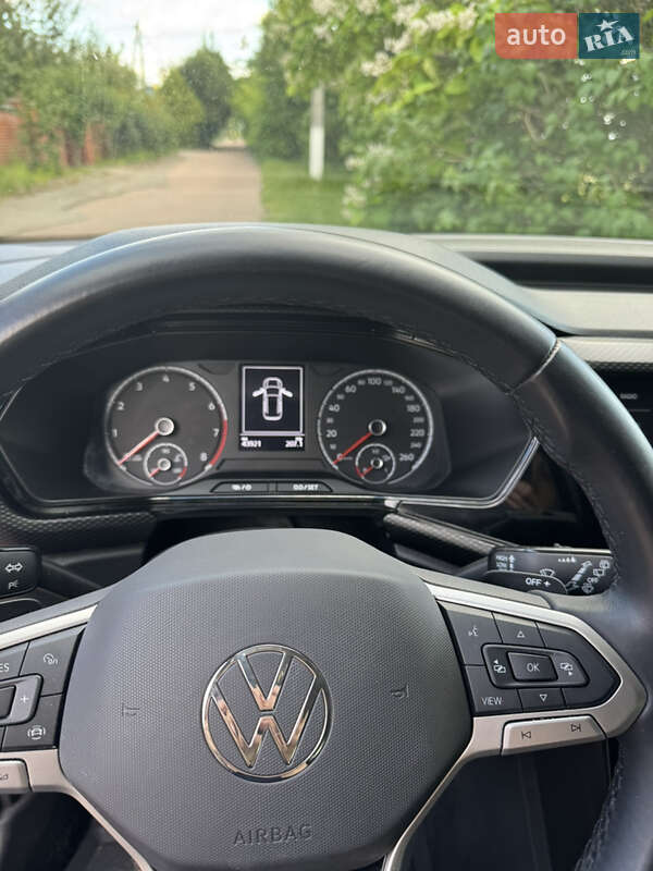 Внедорожник / Кроссовер Volkswagen T-Cross 2021 в Киеве