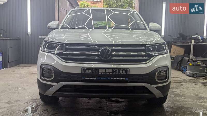 Внедорожник / Кроссовер Volkswagen T-Cross 2024 в Киеве
