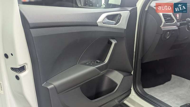 Внедорожник / Кроссовер Volkswagen T-Cross 2024 в Киеве