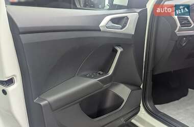 Внедорожник / Кроссовер Volkswagen T-Cross 2024 в 