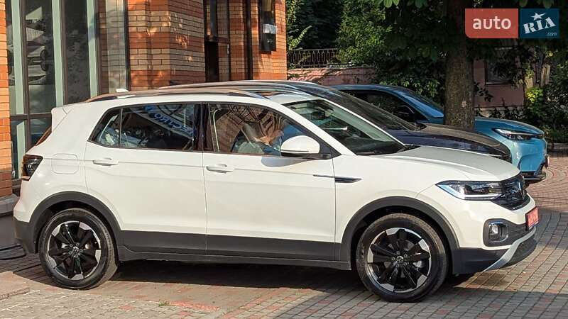 Внедорожник / Кроссовер Volkswagen T-Cross 2024 в Киеве