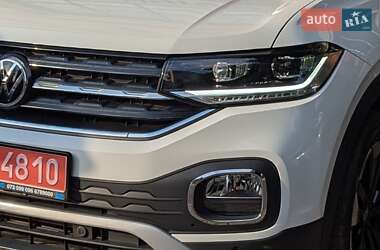 Внедорожник / Кроссовер Volkswagen T-Cross 2024 в 