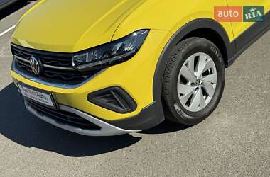 Внедорожник / Кроссовер Volkswagen T-Cross 2024 в 