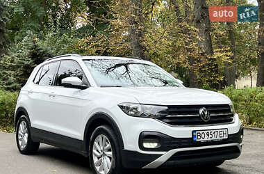 Внедорожник / Кроссовер Volkswagen T-Cross 2022 в 