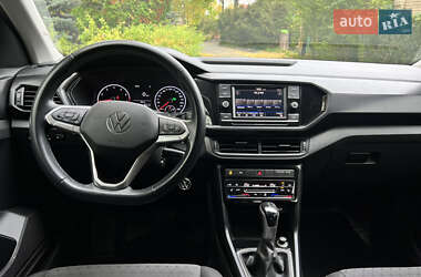 Внедорожник / Кроссовер Volkswagen T-Cross 2022 в 