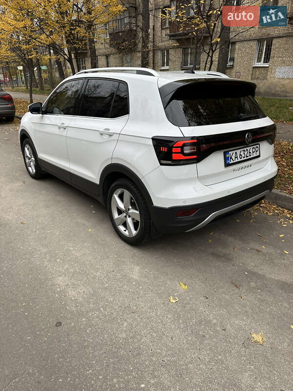 Позашляховик / Кросовер Volkswagen T-Cross 2021 в Києві