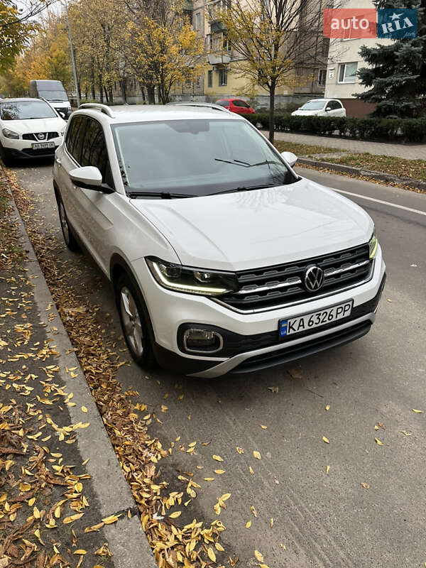 Позашляховик / Кросовер Volkswagen T-Cross 2021 в Києві