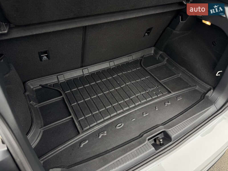 Внедорожник / Кроссовер Volkswagen T-Cross 2022 в Киеве фото 24 Внедорожник / Кроссовер Volkswagen T-Cross 2022 в Киеве