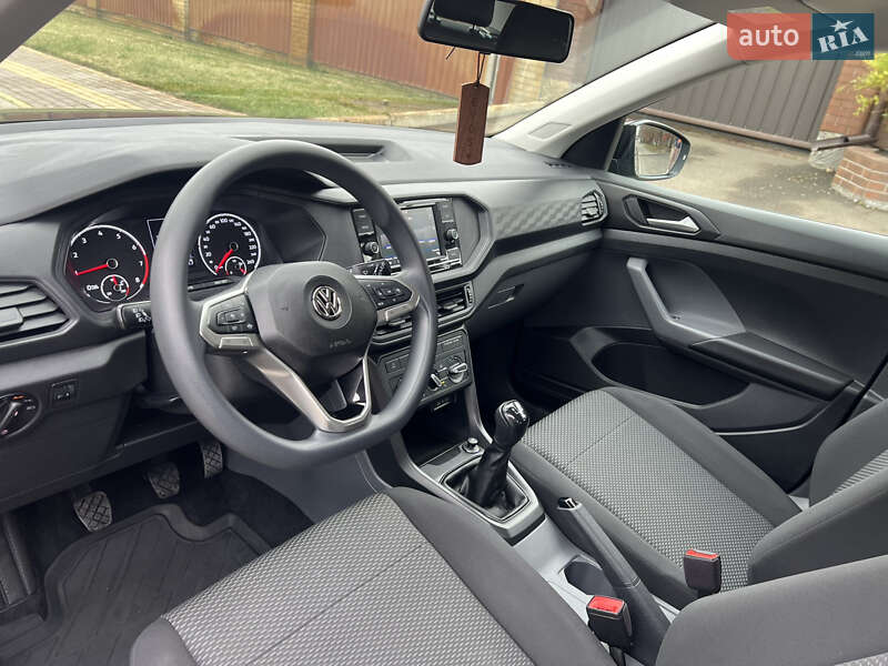 Внедорожник / Кроссовер Volkswagen T-Cross 2020 в Киеве