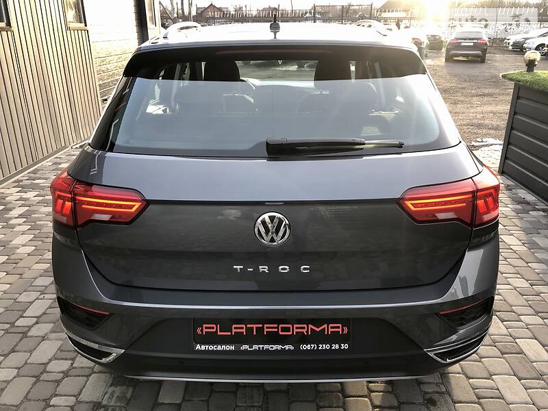 Позашляховик / Кросовер Volkswagen T-Roc 2019 в Києві
