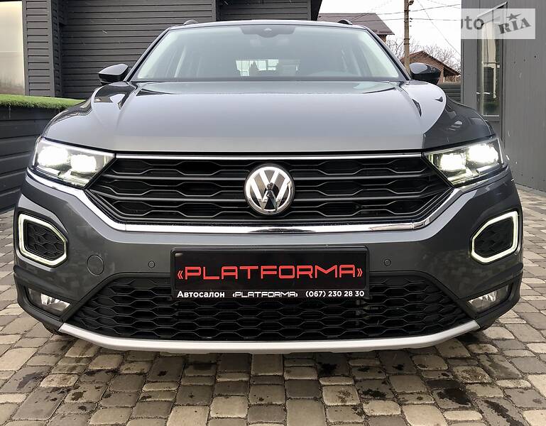 Позашляховик / Кросовер Volkswagen T-Roc 2019 в Києві