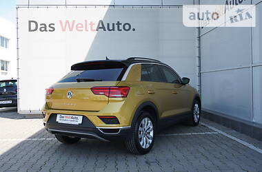 Внедорожник / Кроссовер Volkswagen T-Roc 2019 в Черновцах