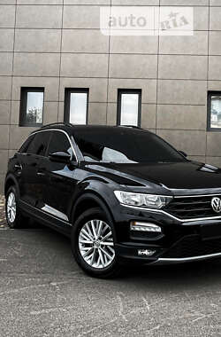 Внедорожник / Кроссовер Volkswagen T-Roc 2019 в Кривом Роге