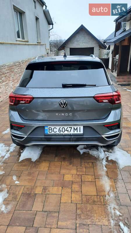 Позашляховик / Кросовер Volkswagen T-Roc 2021 в Львові