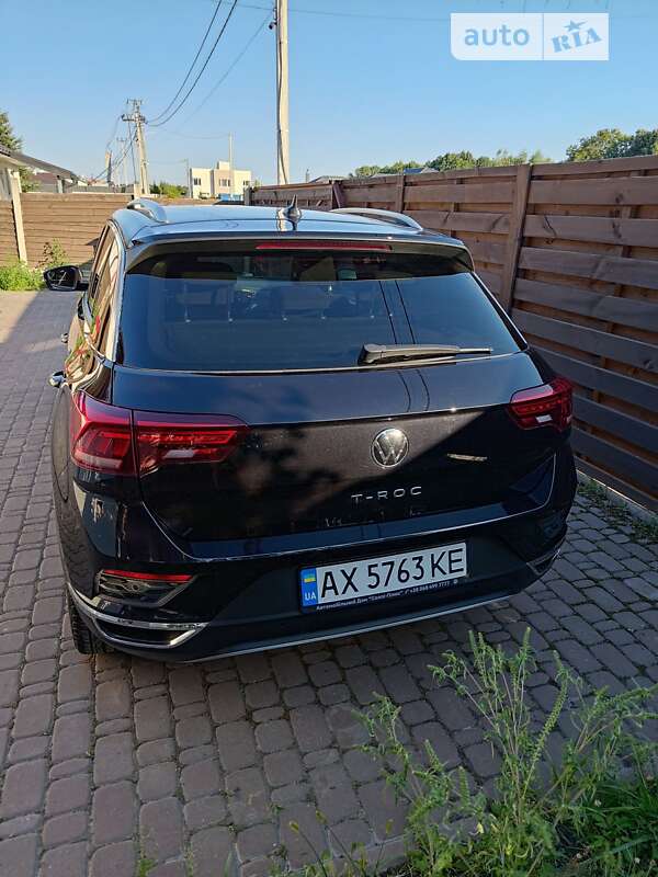 Позашляховик / Кросовер Volkswagen T-Roc 2021 в Харкові
