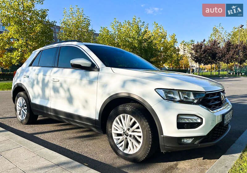 Внедорожник / Кроссовер Volkswagen T-Roc 2021 в Днепре