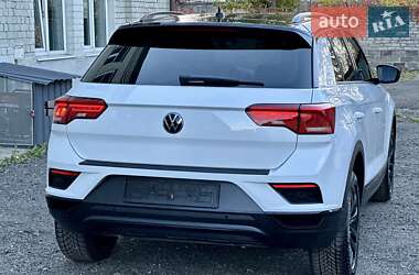 Позашляховик / Кросовер Volkswagen T-Roc 2020 в Києві