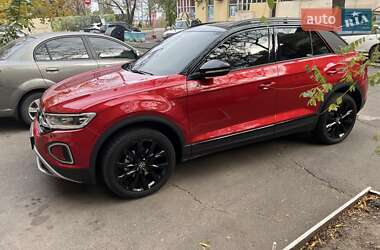 Позашляховик / Кросовер Volkswagen T-Roc 2023 в Одесі