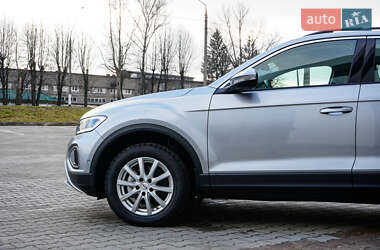 Позашляховик / Кросовер Volkswagen T-Roc 2023 в Житомирі