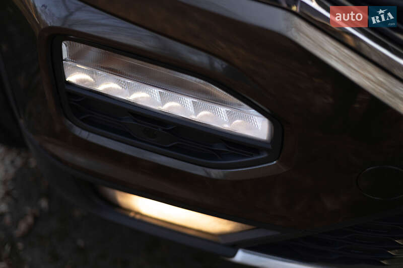 Внедорожник / Кроссовер Volkswagen T-Roc 2019 в Устиновке