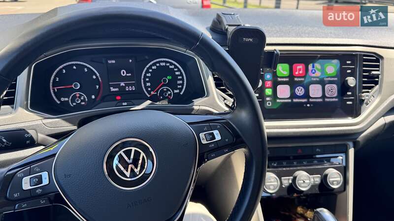 Позашляховик / Кросовер Volkswagen T-Roc 2021 в Вараші