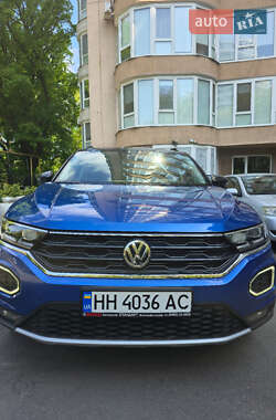 Внедорожник / Кроссовер Volkswagen T-Roc 2019 в Одессе