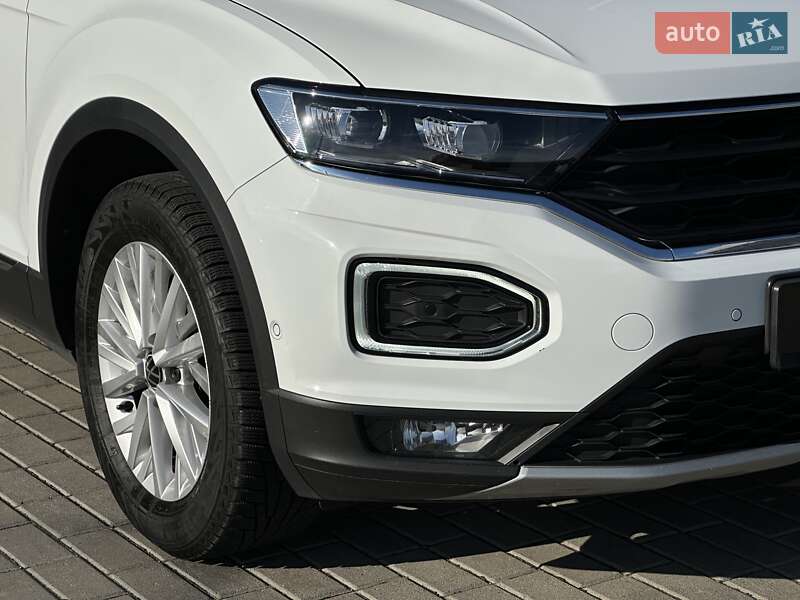Позашляховик / Кросовер Volkswagen T-Roc 2021 в Мукачевому