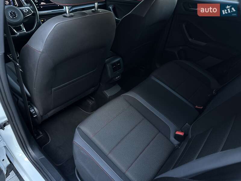 Позашляховик / Кросовер Volkswagen T-Roc 2021 в Мукачевому