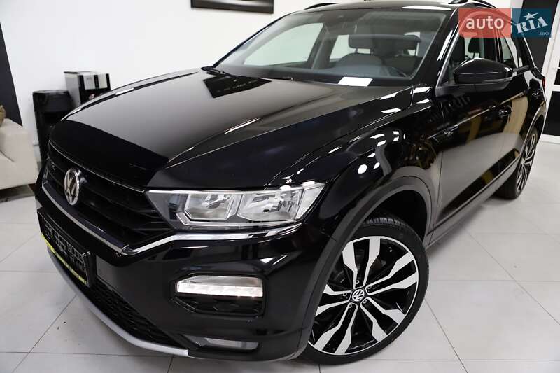 Внедорожник / Кроссовер Volkswagen T-Roc 2019 в Дрогобыче