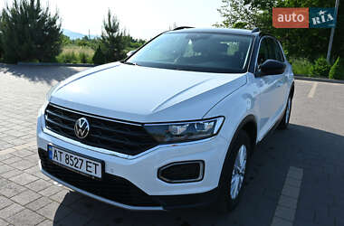Внедорожник / Кроссовер Volkswagen T-Roc 2021 в Ивано-Франковске