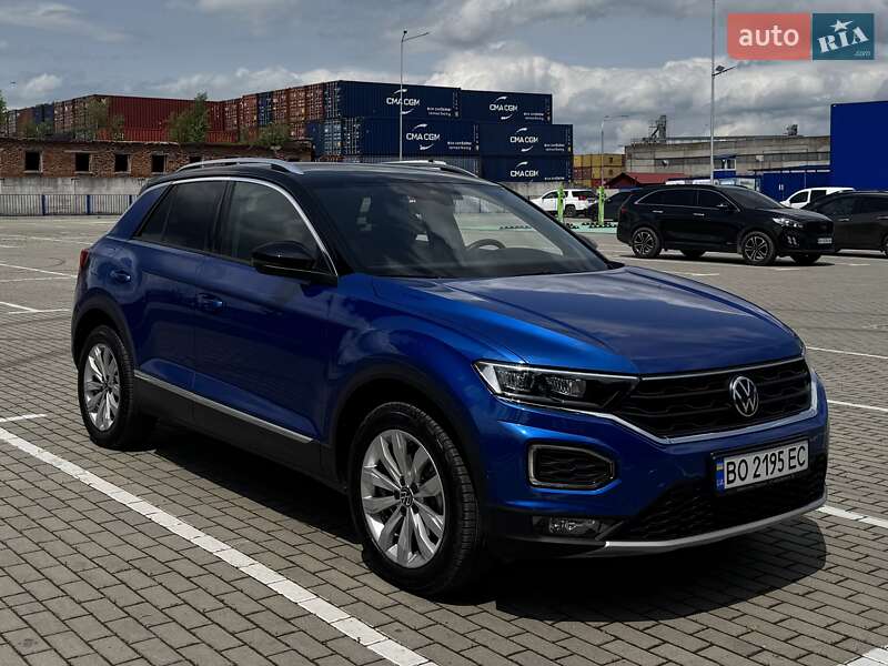 Volkswagen T-Roc 2021