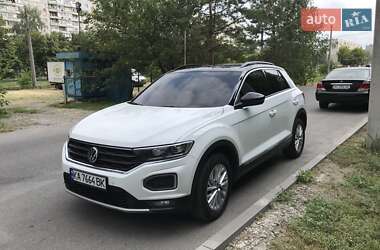 Внедорожник / Кроссовер Volkswagen T-Roc 2020 в Харькове